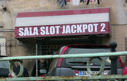 Sala Slot Jackpot 2 - ai piedi della città vecchia